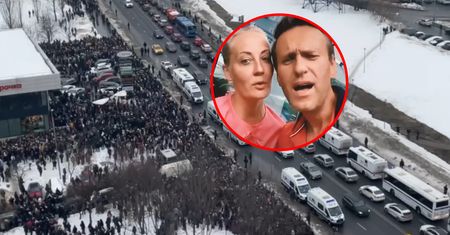 Tłumy na ulicach. Nawalna nie mogła przyjechać na pogrzeb męża