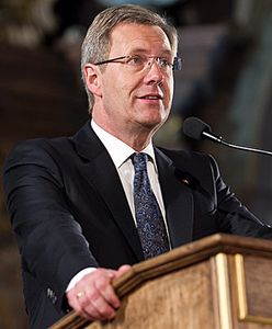 Obrzucił prezydenta jajkami; jest wyrok sądu