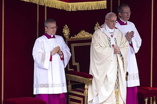 Pierwsza kanonizacja papieża Franciszka, od razu rekordowa