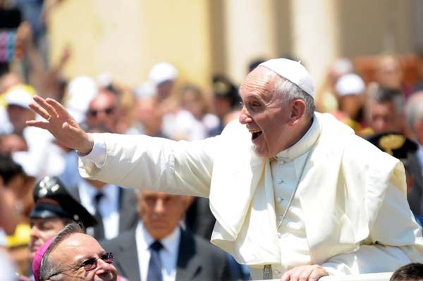 Papież Franciszek jest mistrzem komunikowania się z młodzieżą