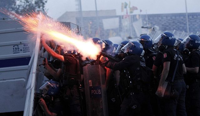 Turcja: policja wkroczyła do parku Gezi w Stambule