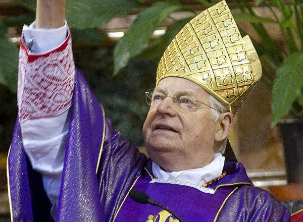Kardynał Angelo Scola z Mediolanu - on będzie papieżem?