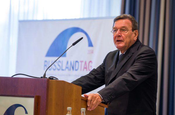 Gerhard Schroeder krytykuje unijne sankcje wobec Rosji