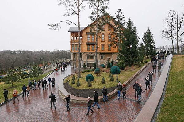 Parlament odebrał Janukowyczowi rezydencję