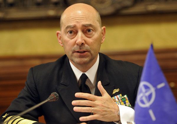 Admirał James Stavridis: NATO musi zacząć działać ws. Krymu