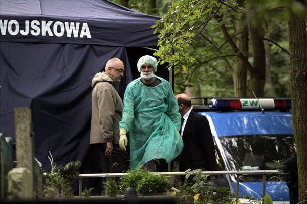 Wiosną kolejne ekshumacje ofiar katastrofy pod Smoleńskiem?