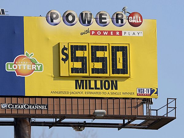 Dwie osoby podzielą się wygraną w loterii Powerball