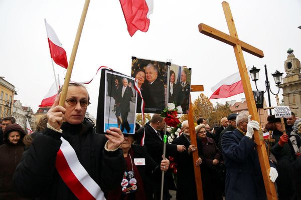 Polacy nie wierzą, że uda się wyjaśnić przyczyny katastrofy smoleńskiej