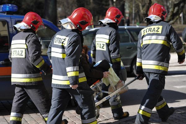 Tragedia pod Wejherowem. 11-miesięczne dziecko zginęło w płomieniach, 4-latka walczy o życie