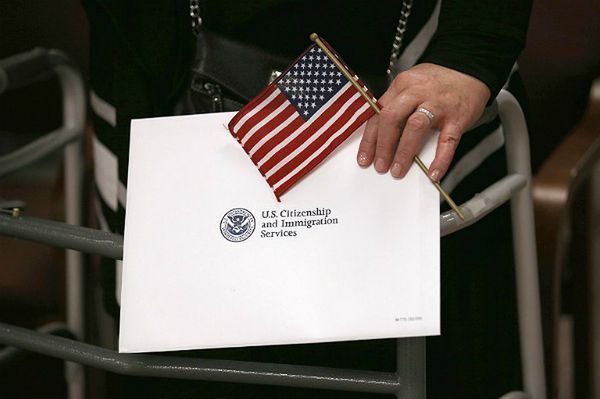 Nielegalni imigranci z Polski czekają na reformę imigracyjną w USA