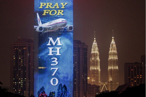 Kuala Lumpur z niepokojem czeka na nowe wieści ws. zaginionego boeinga