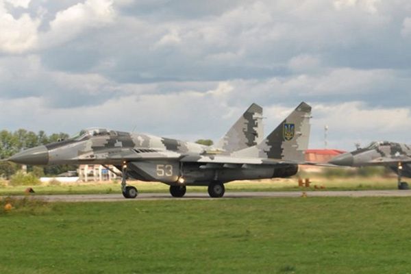 Ukraińscy separatyści zestrzelili samolot MiG-29. Pilot przeżył