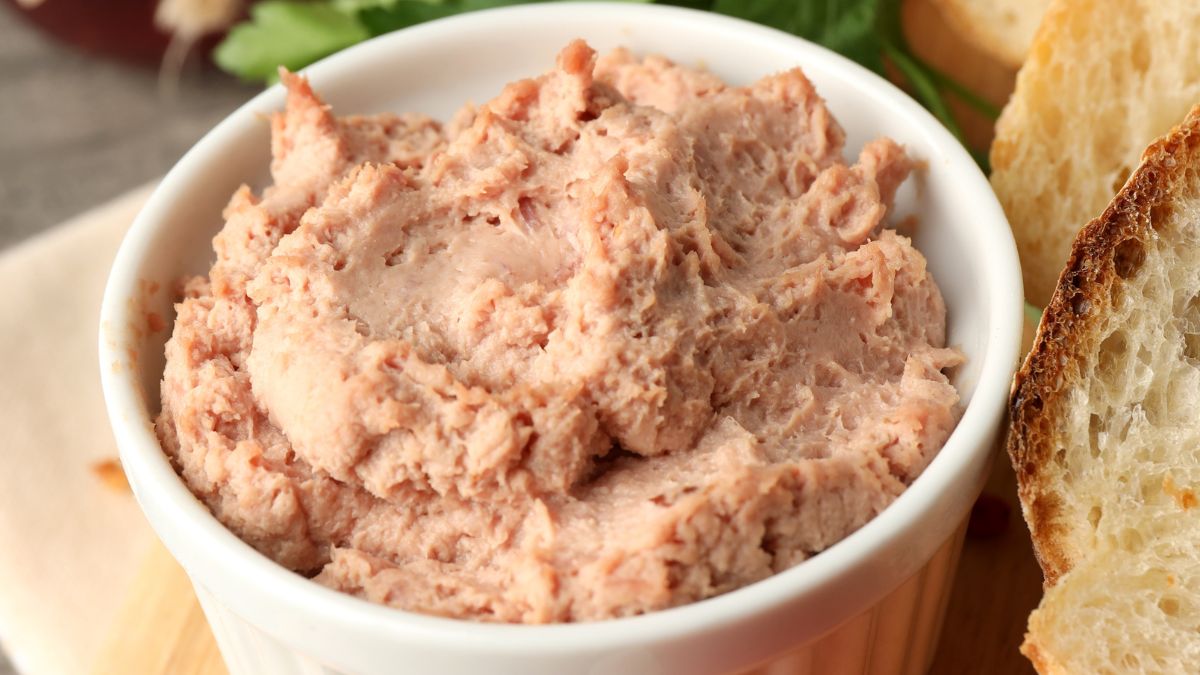 Pyszna pasta do chleba z suszonymi pomidorami