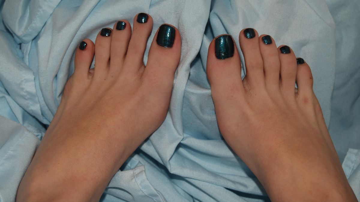 Dlaczego warto ściągnąć hybrydę na zimę?