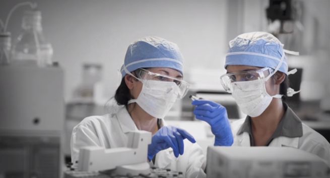 Budweiser przekierowuje część budżetu marketingowego na walkę z koronawirusem