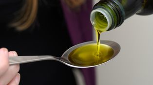 Łyżka dziennie i wątroba będzie jak nowa. Możesz dodawać do sałatki albo do twarożku