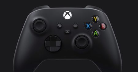 Kontroler do Xbox Series X z funkcjami DualSense? Microsoft nie wyklucza takiej opcji