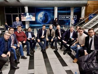PiS broni TVP. Kaczyński zapowiedział "dyżury"