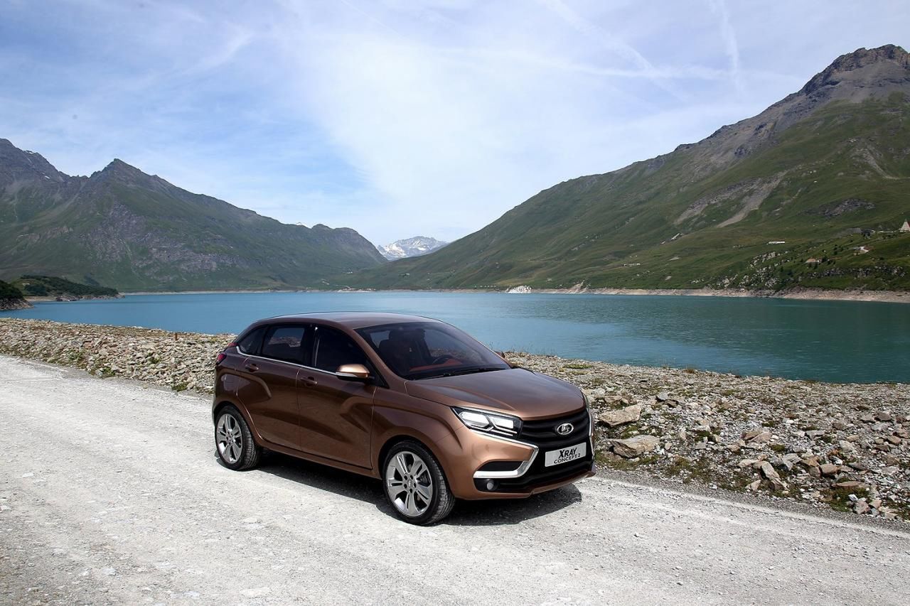Lada Vesta i XRay przedpremierowo [aktualizacja] 11