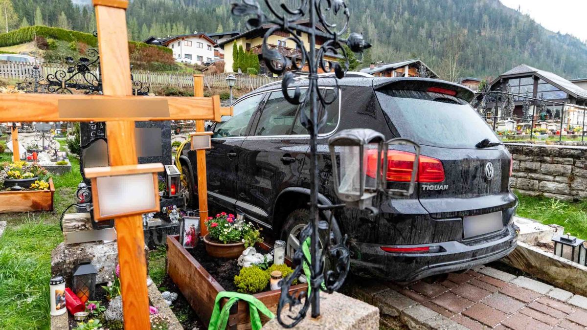 Austriacka emerytka wjechała na cmenatrz