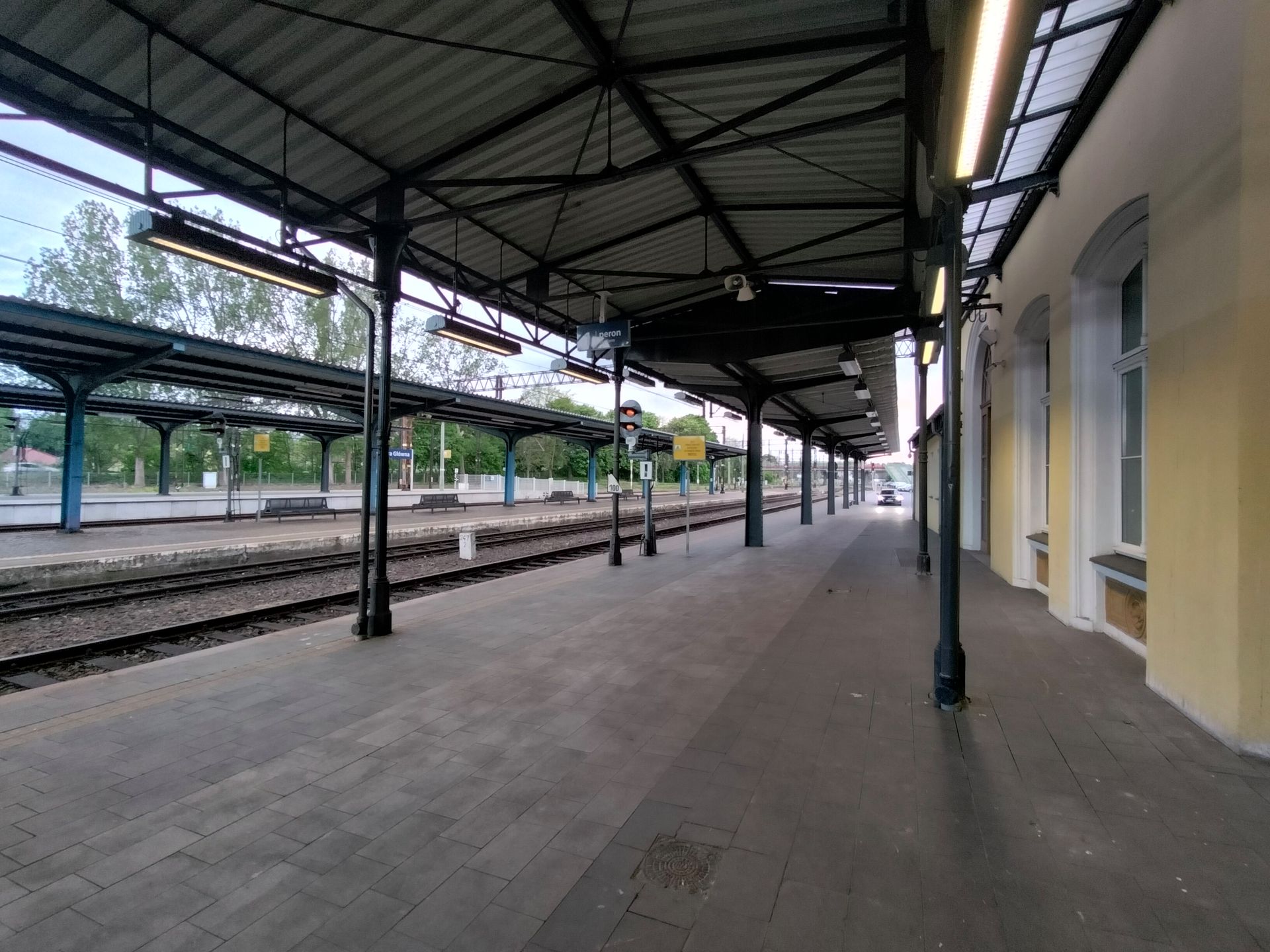 realme 9 to smartfon świetnie wyceniony, ale... nieopłacalny. Już tłumaczę 13