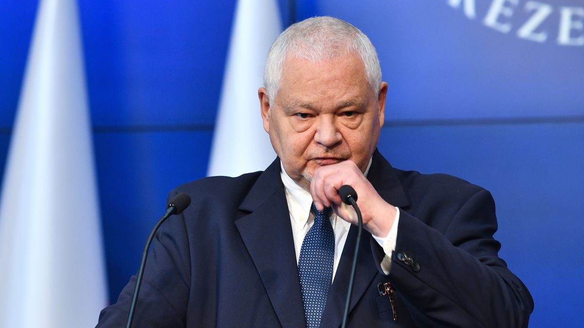 Adam Glapi�ski
Warszawa, 08.07.2022. Prezes Narodowego Banku Polskiego Adam Glapi�ski podczas konferencji prasowej w siedzibie NBP w Warszawie, 8 bm. RPP podnios�a stopy procentowe o 50 pkt. bazowych, stopa referencyjna wzros�a do 6,5 proc. (mr) PAP/Radek Pietruszka
Radek Pietruszka
inflacja, konferencja, narodowego banku polskiego, narodowy bank polski, NBP, prezes, prezesa, stopy procentowe, procentowych, st�p, wzrost