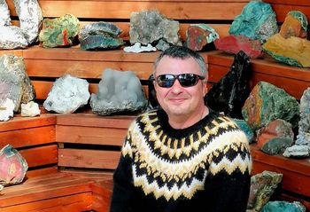 Polski pisarz dopuścił się kradzieży na Islandii. Przyznał się do winy i wydał oświadczenie