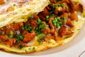 Przepis na omlet z kurkami. Lepszego nie jadłam nawet w restauracji