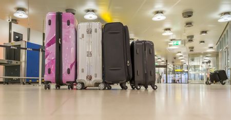Dorwali go na bramkach. Polak wyjechał z lotniska w kajdankach