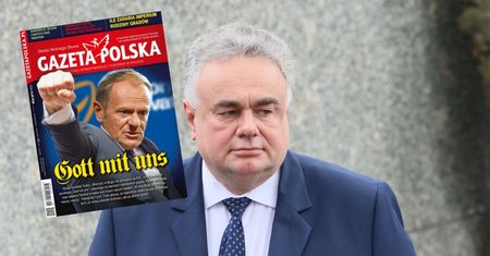 Tusk pozwał gazetę Sakiewicza. Nowa decyzja ws. procesu