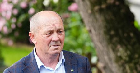 Sawicki: Tusk i Kaczyński uprawiają wampiryzm polityczny