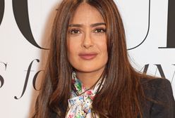 Salma Hayek opublikowała zmysłowe zdjęcie. Do fotografii dołączyła sentymentalny opis