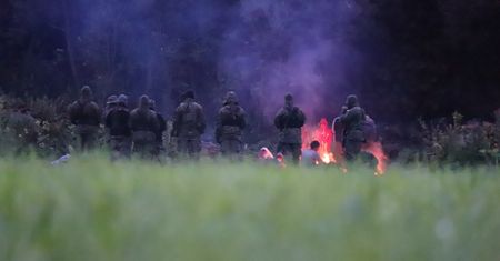 Miały być bezpieczne. Dzieci migrantów z Michałowa wróciły na granicę