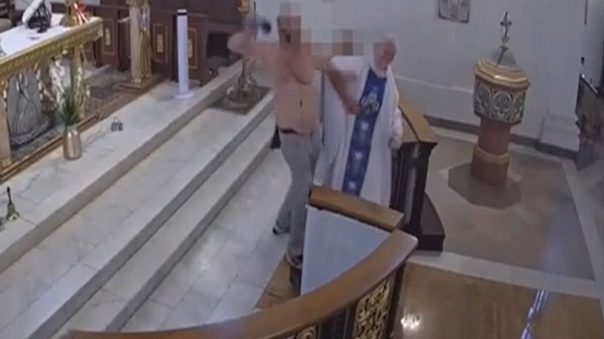 Mężczyzna zaatakował księdza w Mieścisku.