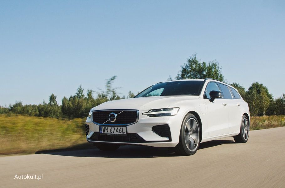 Volvo V60 T8 eAWD (fot. Marcin Łobodziński)