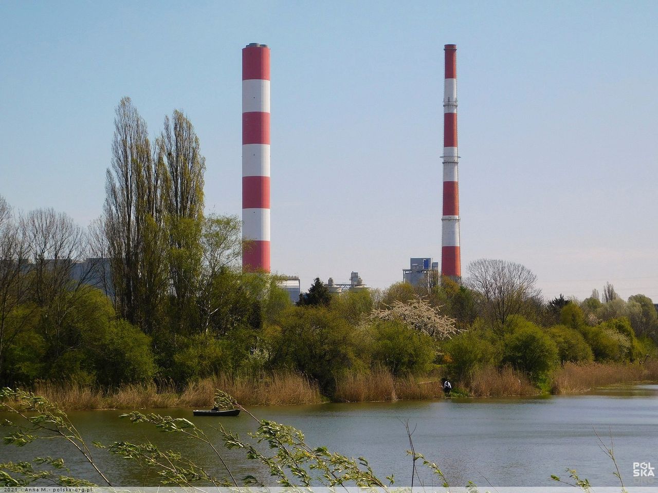 Warszawa. Policja pilnuje Jeziorka Czerniakowskiego. By "ukrócić pijackie burdy"