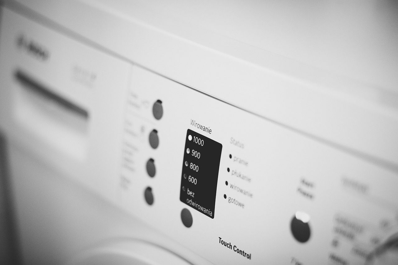 Hidden washing machine trick helps dry laundry faster indoors