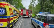 Powiat przasnyski: Czołowe zderzenie cysterny z osobówką na Mazowszu. Cztery osoby nie żyją. Droga jest zablokowana