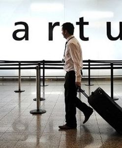 Pilot przeszedł zawał tuż przed startem. Samolot cofnięto