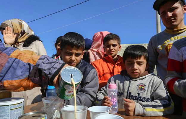 UNHCR i UNICEF tworzą 20 ośrodków pomocy dla dzieci uchodźców w Europie