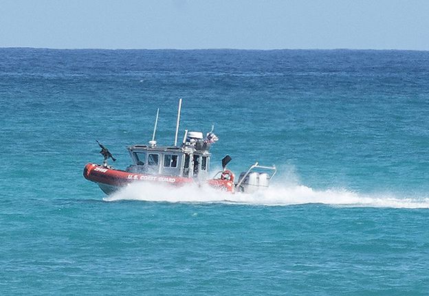 Żeglarz uratowany po pięciu dniach dryfowania na Oceanie Spokojnym