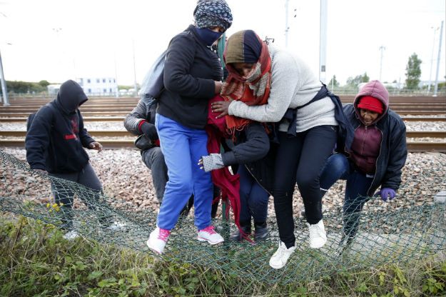 Francja i Wielka Brytania walczą z imigrantami