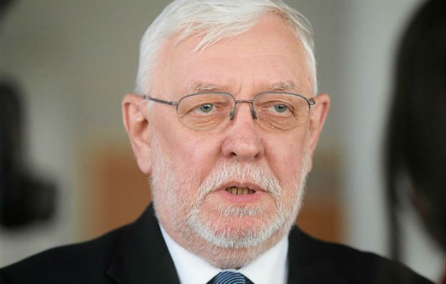 Prof. Jerzy Stępień: chcą do woli się nachapać