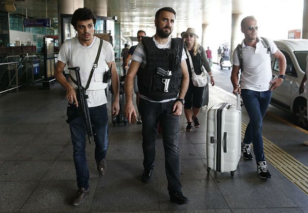 Turcja: zatrzymano 40 cudzoziemców podejrzanych o związki z IS