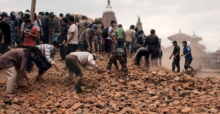 Gdańscy ratownicy są już w Nepalu. Na miejscu czeka ich bardzo trudne zadanie