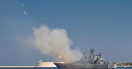 Rosyjskie okręty płyną na manewry na Morze Śródziemne
