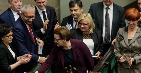 Szefowa MEN Anna Zalewska odpiera zarzuty ws. reformy edukacji i zapewnia: "Zdążymy z podstawą programową"