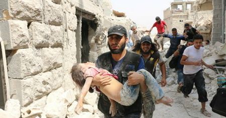 Wojna w Syrii. UNICEF: 100 tys. dzieci w Aleppo w potrzasku. "Barbarzyństwo"