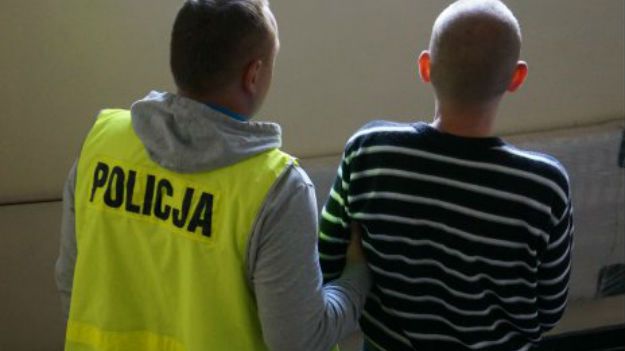 Mężczyźnie zostało przedstawionych siedem zarzutów