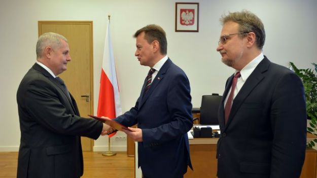 Nowy szef SG Marek Łapiński odebrał nominację od ministra Mariusza Błaszczaka